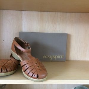 EASY SPIRIT STUDDED LEATHER SANDALS WOMEN’S•SIZE 10